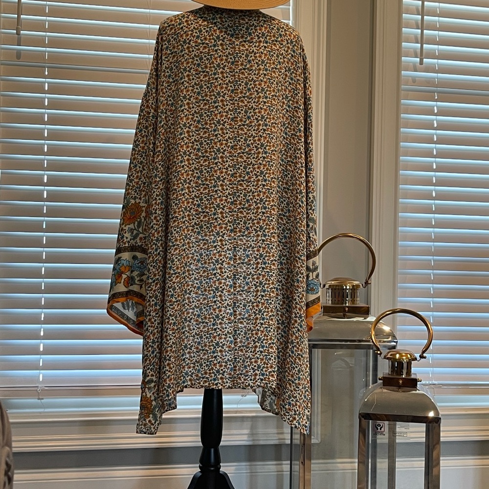 Beige multicolor Bohemian Flowing kimono floral long sleeve - Picture 12 of 16